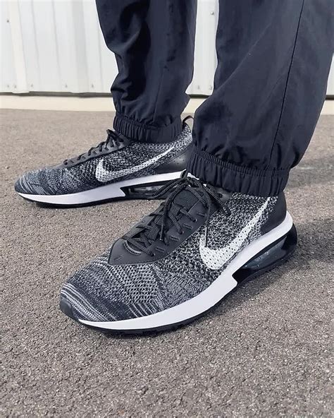 Amazon.com: Nike Flyknit Shoes Men